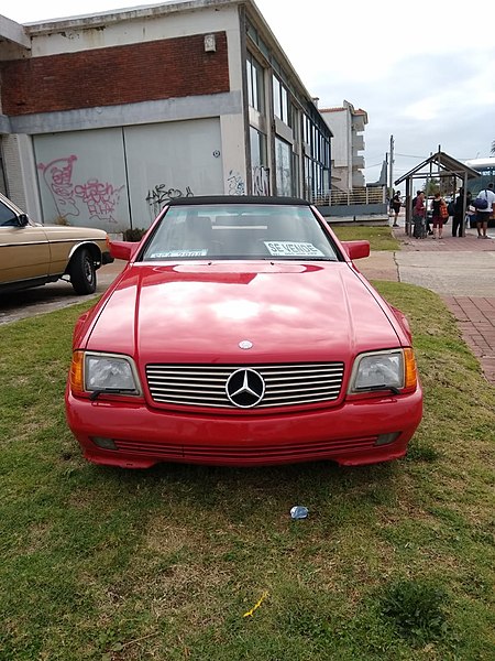 File:Mercedes-Benz 300 SL (49653761652).jpg