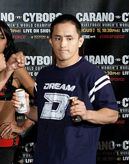 Mitsuhiro Ishida in 2009, at the weigh-in before the Strikeforce: Carano vs. Cyborg event
