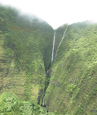 ʻOloʻupena Falls