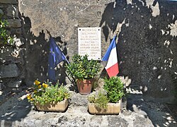 Monument aux morts.