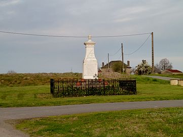 Le monument aux morts.