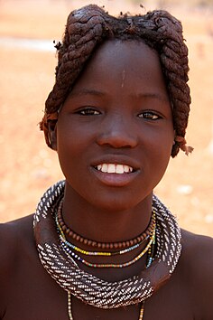 Himba girl alt text