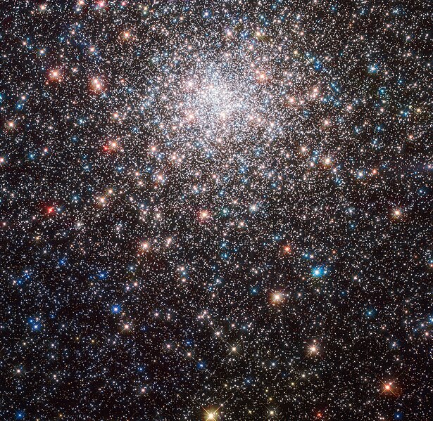 File:Nebulous, but no nebula Messier 28.jpg