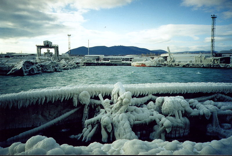 File:Novorossiysk, 1997.jpg