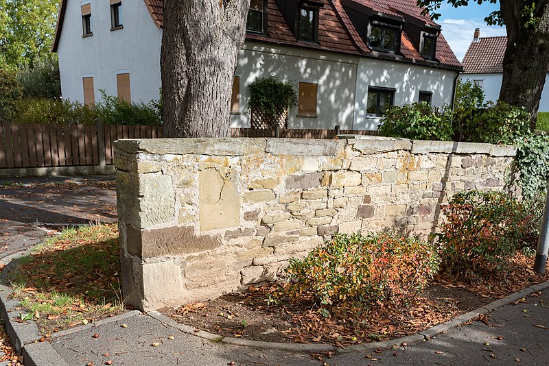 File:Oberndorf, Maingasse, Dorfmauer Schweinfurt 20190929 004.jpg