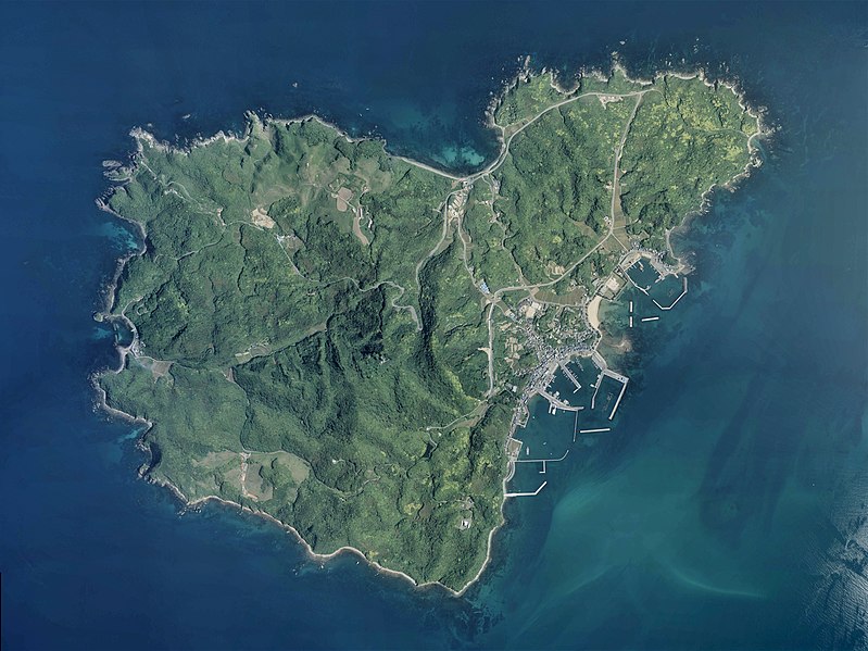 File:Oshima Island, Munakata Fukuoka Aerial photograph.2010.jpg