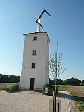 A restored Chappe telegraph in Marly-le-Roi P1060531 Telegraphe de Chappe Marly.JPG