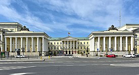 Pałac Komisji Rządowej Przychodów i Skarbu w Warszawie 2018.jpg