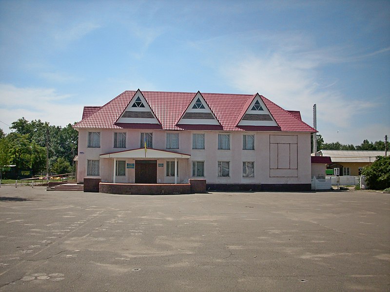 File:Palace of culture in Rozdilna.JPG