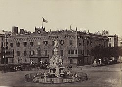 Palau Reial de Barcelona 1860.jpg