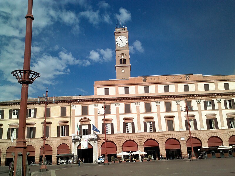 File:Palazzo Comunale - MIBAC 2012-09-28 17-21-57.jpg