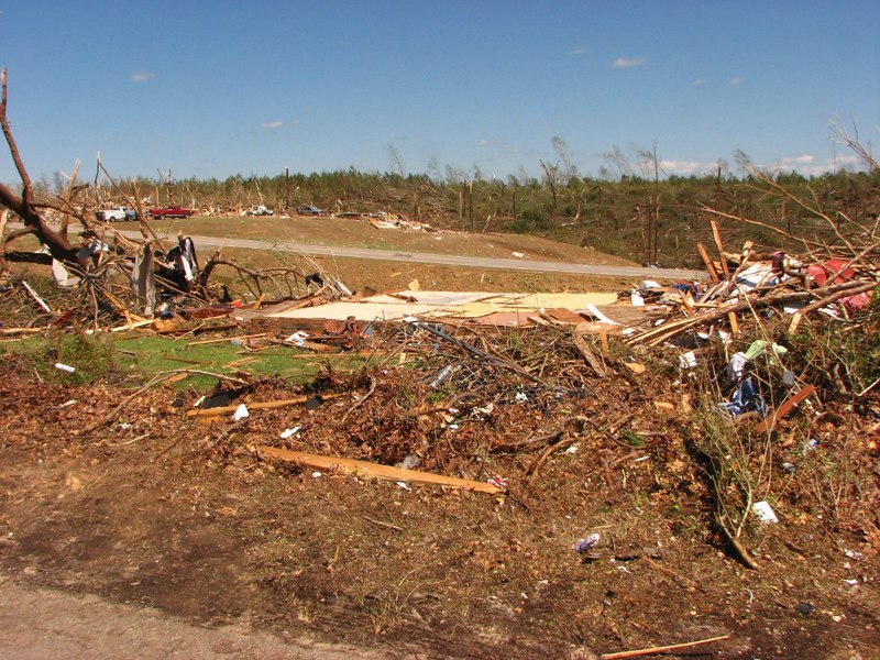 File:Phil Campbell tornado damage2.jpg