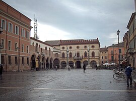 Ravenna'da Piazza del Popolo