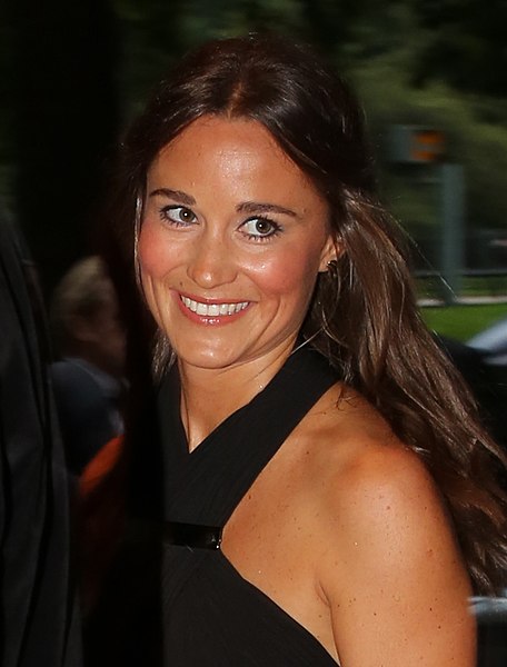 File:Pippa Middleton at Boodles Boxing Ball 2013 (cropped).jpg