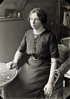 Sigrid Undset, around 1911