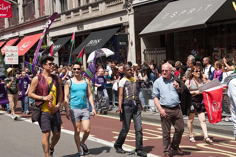 File:Pride in London 2013 - 069.jpg