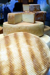 <span class="mw-page-title-main">Palmero cheese</span> Goats milk cheese of La Palma, Canary Islands