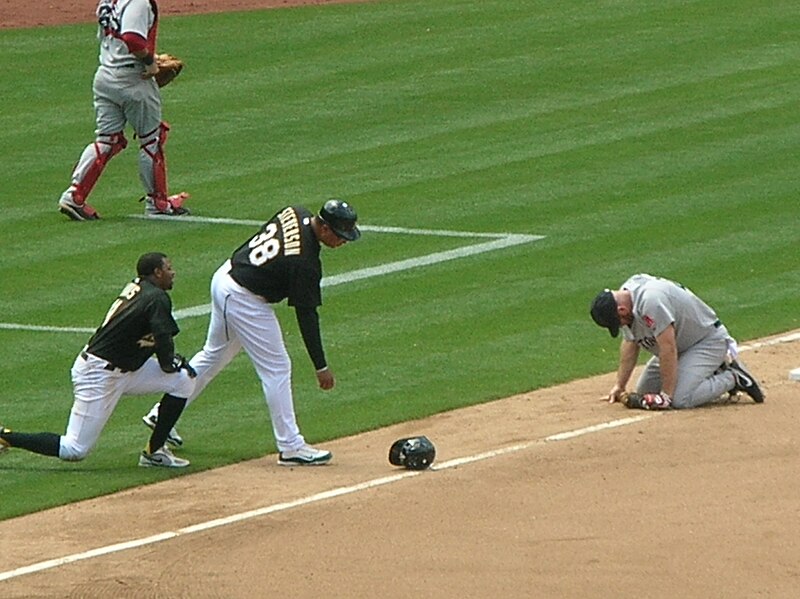 File:Rajai Davis singles at Red Sox at A's 2010-07-21 2.JPG