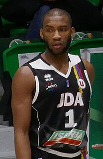 <span class="mw-page-title-main">Rasheed Sulaimon</span> American-Nigerian basketball player (born 1994)