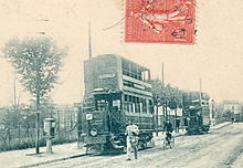 Recharging battery-powered trams of Paris and Seine Tramway Company, Pont de Puteaux, Paris, late 1890s Recharge d'un tram a accumulateur TPDS a Pont de Puteaux.jpg