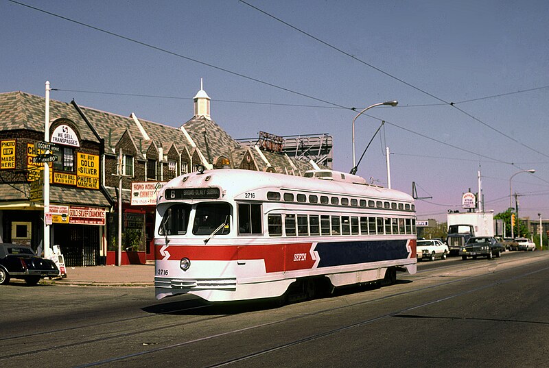 File:SEPTA 2716 6 line Ogontz and 80thApr85xRP - Flickr - drewj1946.jpg