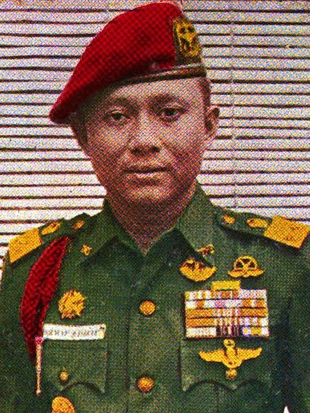 File:Sarwo Edhie Wibowo, Irian Barat dari Masa ke Masa, p155-156 (cropped).jpg