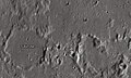 English: Saunder lunar crater as seen from Earth with satellite craters labeled