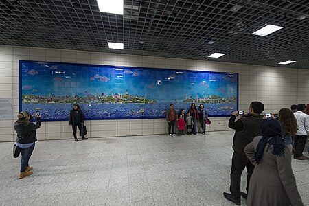 Sirkeci metro station 6326.jpg