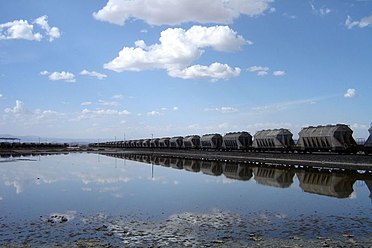 Soda train, Magadi, Kenya.jpg