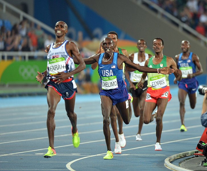 File:Spc. Paul Chelimo wins silver medal in 5,000 meters at Rio Olympic Games photos by Tim Hipps, IMCOM Public Affairs (29090417156).jpg