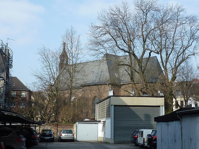 File:St. Heinrich und Kunigund (Köln-Nippes)1.JPG