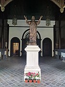 Statue of Jesus Christ in Cathedral of the Immaculate Conception in Chengdu.jpg