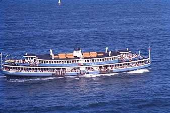 Sydney ferry KANANGRA on Harbour Cruise in Main Harbour after leaving Middle Harbour off Sydney Heads.jpg