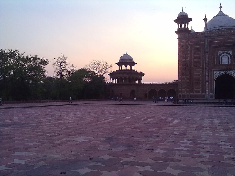 File:Tajmahal t005.jpg