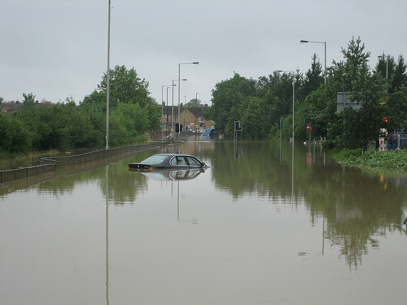 File:TewkesburyFloods210707.jpg