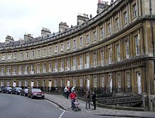 Very grand terrace houses at The Circus, Bath (1754), with basement "areas" and a profusion of columns. The.circus.bath.arp.jpg