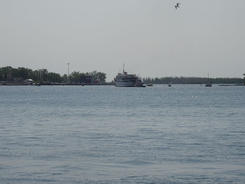 File:The 'Captain John', formerly the MS Jadran, begins her last voyage to the Port Colborne Ship Breakers, 2015 05 28 (43) (18021381490).jpg