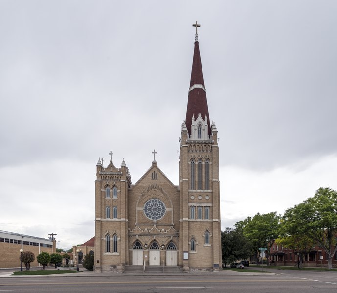 File:The French Gothic Revival-style, Roman Catholic Cathedral of the Sacred Heart in Pueblo, Colorado LCCN2015632410.tif