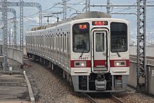 Four-car set 31407 on a Nikko Line service in November 2013 Tobu 30000 31407 Tochigi 20131109.jpg