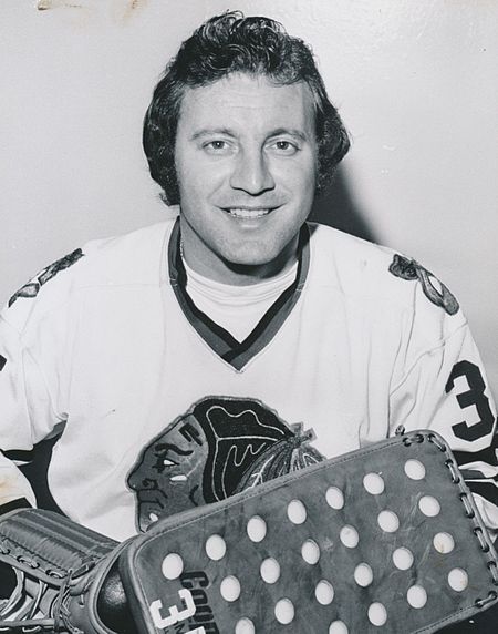 Tony Esposito 1973.JPG