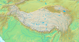 Gasherbrum II está localizado em: Planalto tibetano