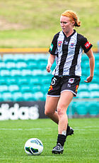 Huster playing for Newcastle Jets Tori Huster.jpg