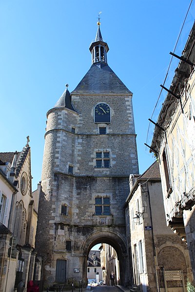 File:Tour Horloge Avallon 15.jpg