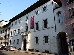 Trento-Palazzo Roccabruna.jpg