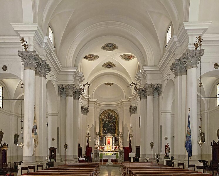 File:Udine, chiesa di San Giorgio Maggiore - Interno.jpg