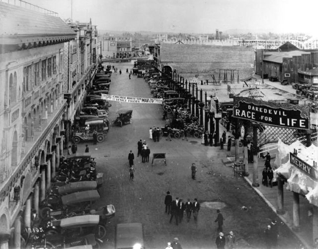 Windward Avenue, 1913