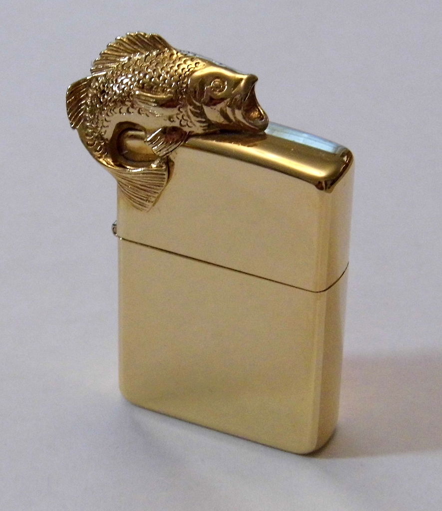 File:Vintage Zippo Fish Cigarette Lighter, NIB (9762855995).jpg