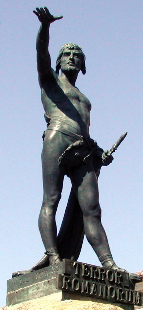 Statue in Zamora