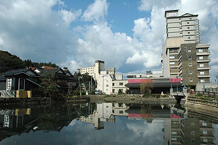 Hot spring inns by the seaside in Wakura Onsen