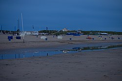Pantai di Wassenaar selepas matahari terbenam